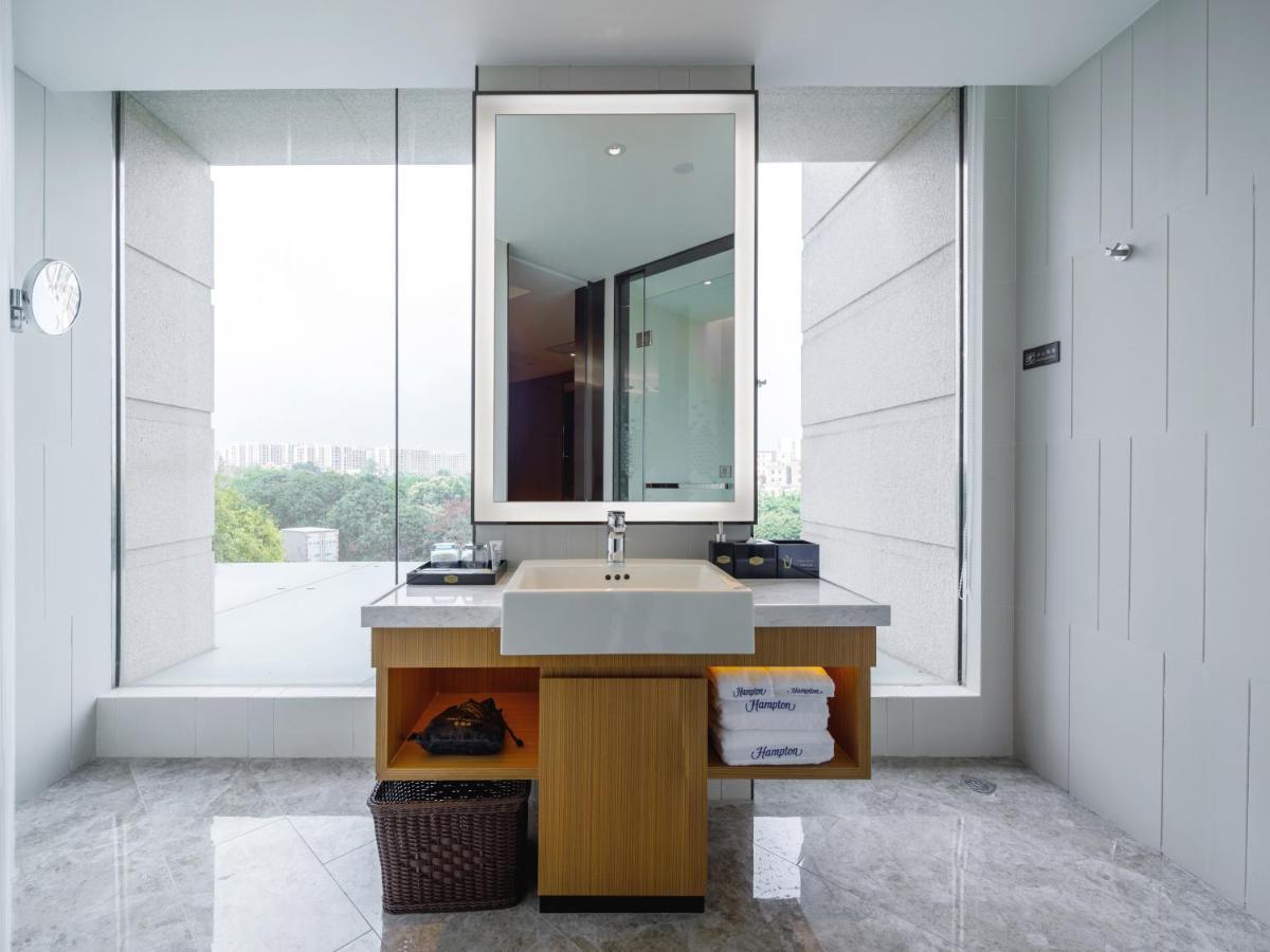 Hotel Hampton By Hilton Guangzhou Baiyun Airport North Exterior foto