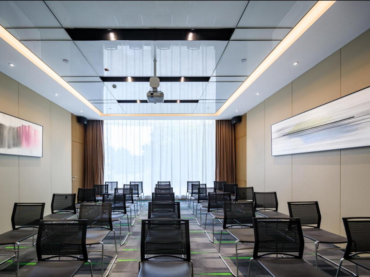 Hotel Hampton By Hilton Guangzhou Baiyun Airport North Exterior foto