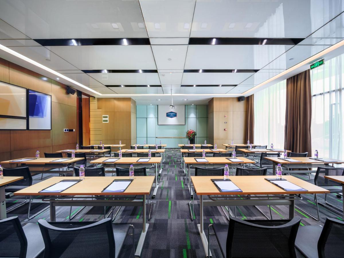 Hotel Hampton By Hilton Guangzhou Baiyun Airport North Exterior foto